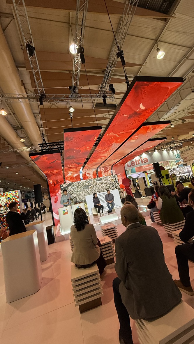 5E99A84D-8898-4A40-AEF5-3BBAF46B8483_1_105_c