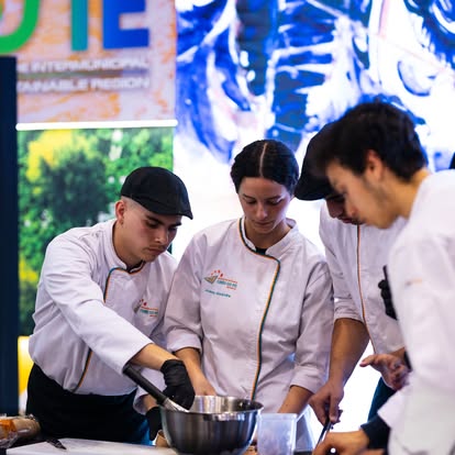 644165958_1360827196070763_5129647226471750129_n