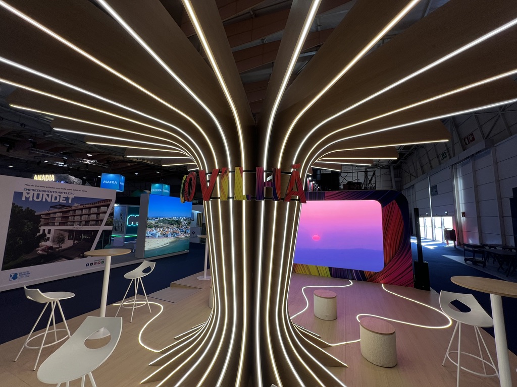 9C6EEBCA-E55E-4C13-948F-263825C03D19_1_105_c