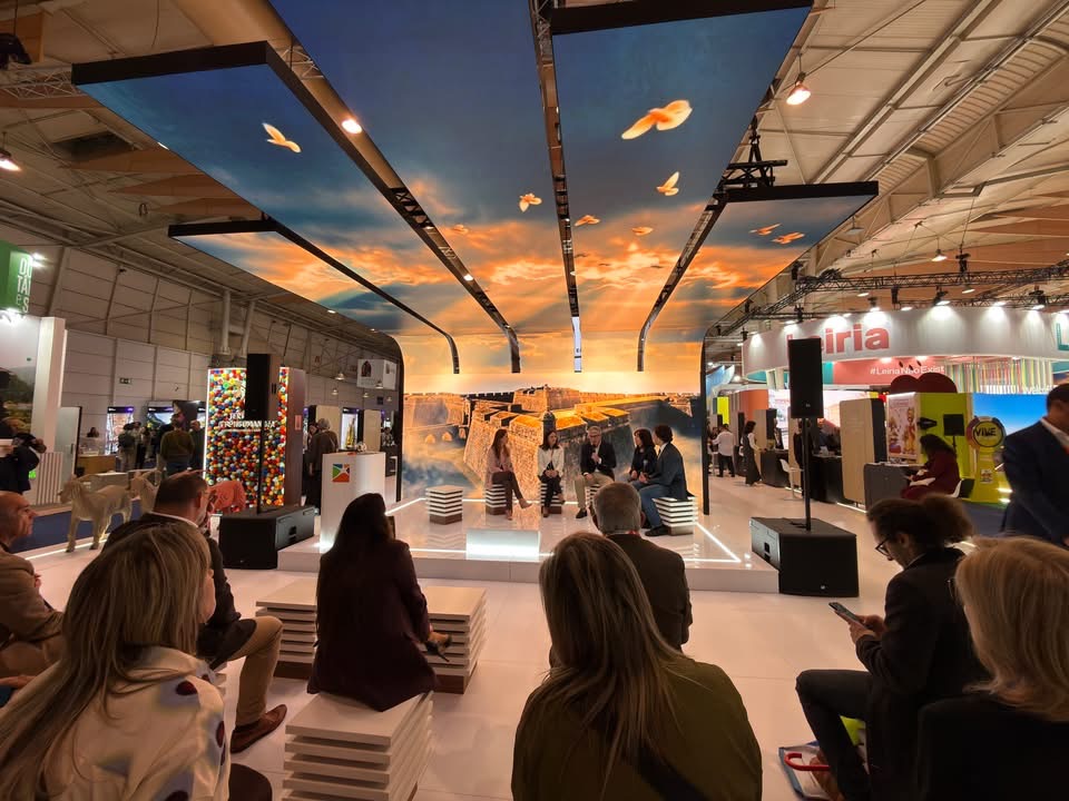 B64E4FBD-E2A2-4AF6-BBD5-26FA220657FD