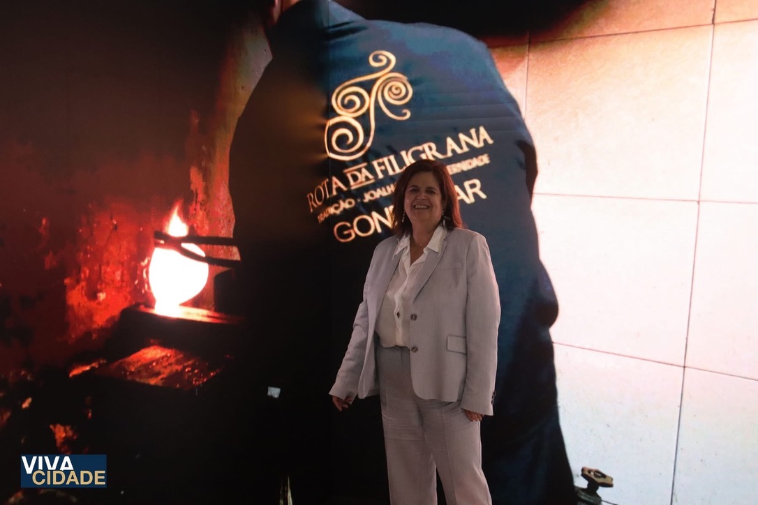 BA11613F-B263-4905-82C4-85E504270E86_1_105_c