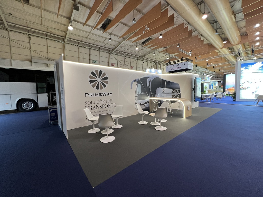 CE394F62-F292-420F-95BA-4879B40FAD75_1_105_c