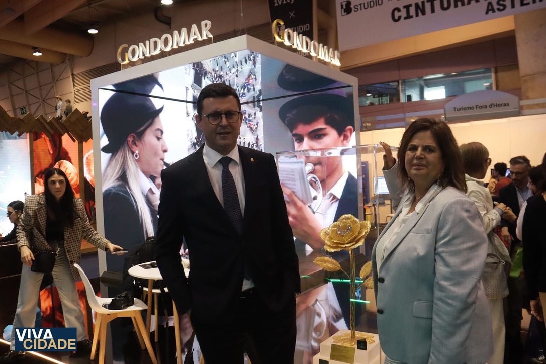 EADA5CE7-5F4E-4182-8C9D-3D59AA0C0B0B_1_105_c